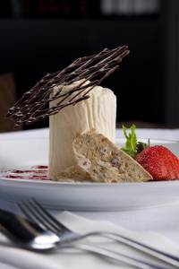 Tourism Darling Downs, Rupert's Grill Warwick, Dining